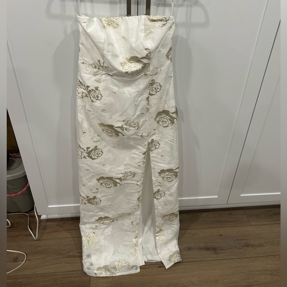 NWT Lulu’s Cultivated Love White Floral Jacquard Strapless Maxi Dress, Size M - Picture 5 of 10